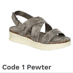 Pierre Dumas pewter colored sandals